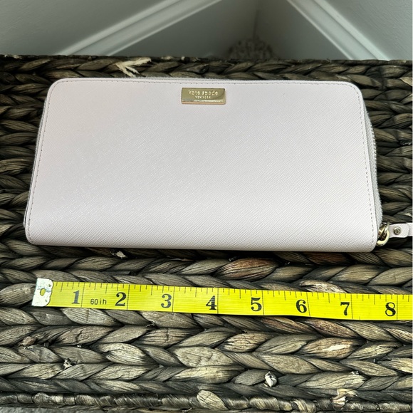 Kate Spade pink wallet - Picture 3 of 6